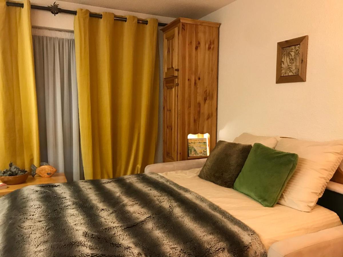 Nid Douillet A La Louvee Apartment Комбо Екстериор снимка